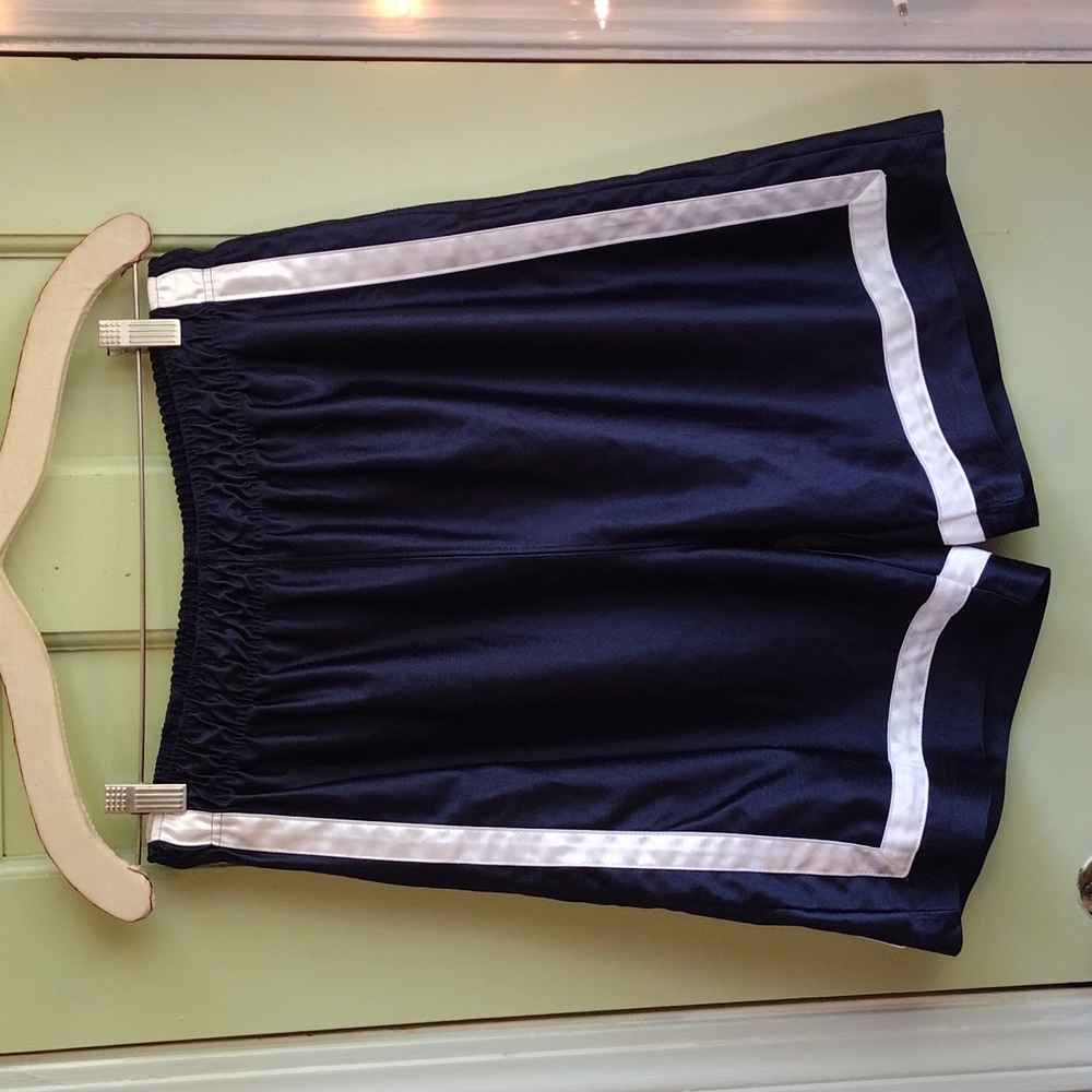 Men's Prospirit basketball shorts size medium navy and white